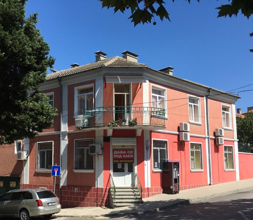 Pink Guest house Obzor